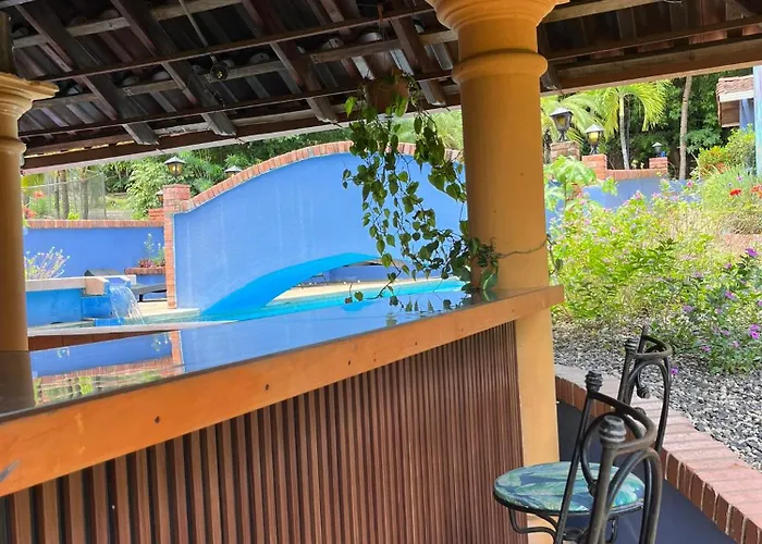 Siwo Art Hotel *